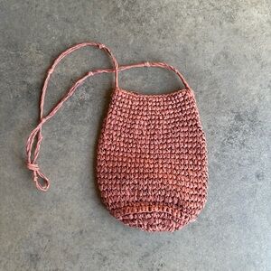FREE PEOPLE Woven Crossbody Bucket Bag